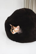 Letto nido per animali domestici in pelle di pecora – Marrone