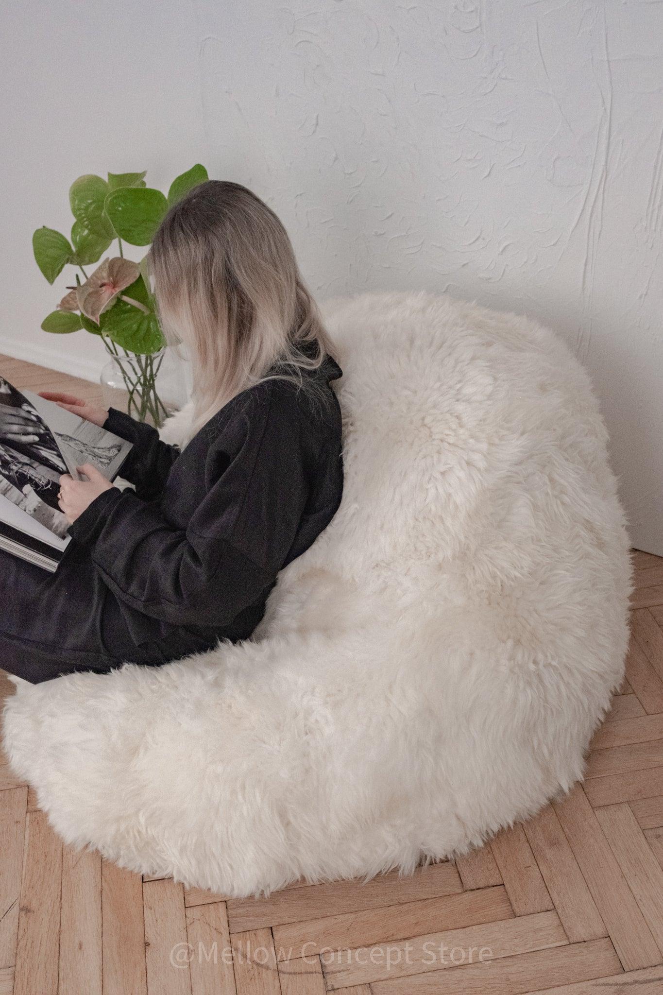 Schaffell Sitzsack – 100% Natürliches Schaffell, Handgemacht | Weiss