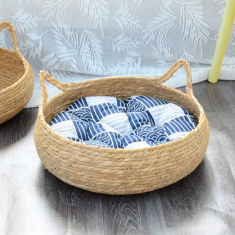 Kuscheliges Rattan-Katzenbett mit Kissen – 3 Grössen