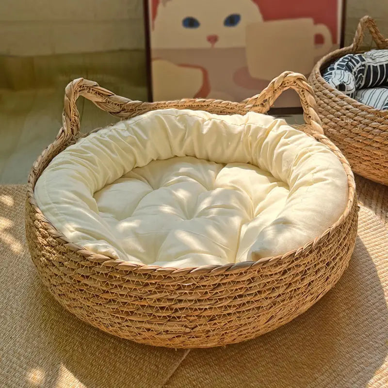 Kuscheliges Rattan-Katzenbett mit Kissen – 3 Grössen