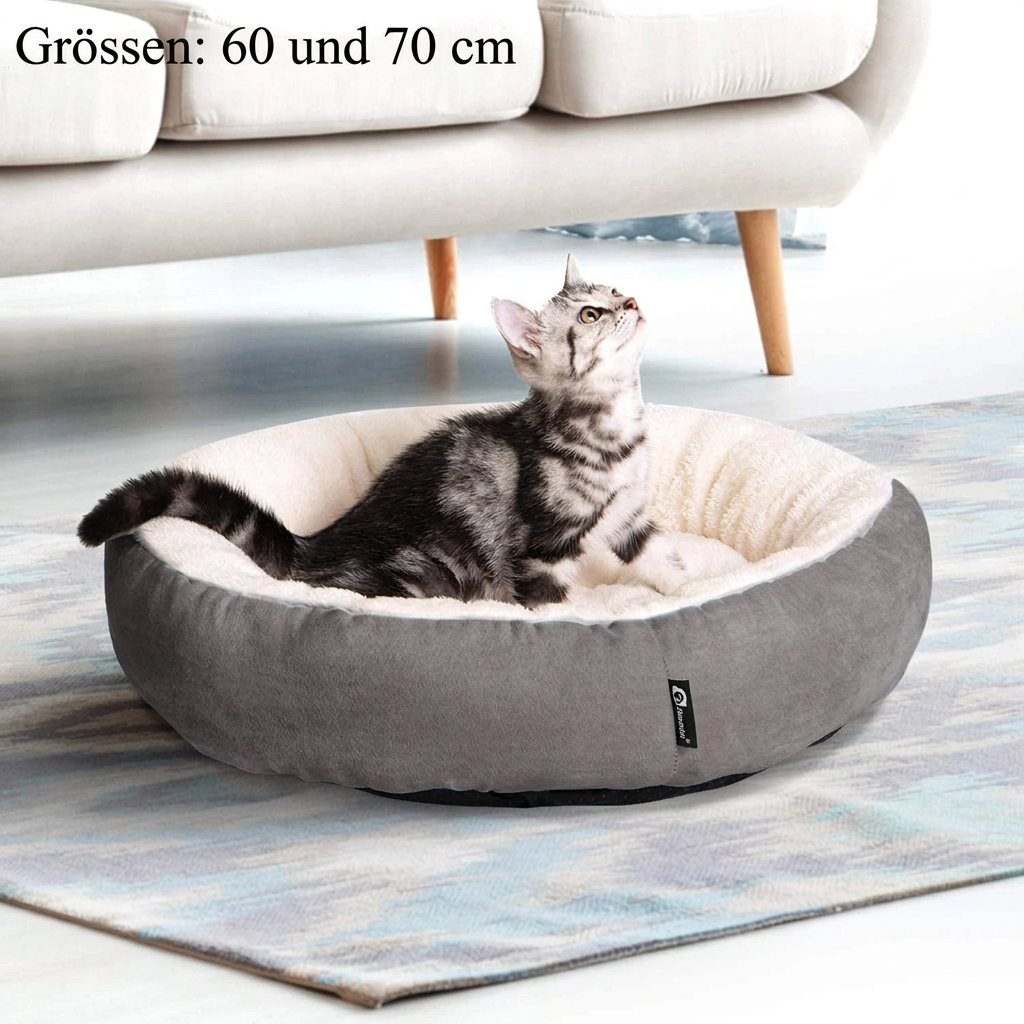 Hellgraues Bett mit deutscher Beschriftung