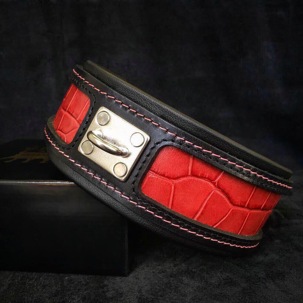 BESTIA Lederhalsband Reptile – M bis XXL, rot