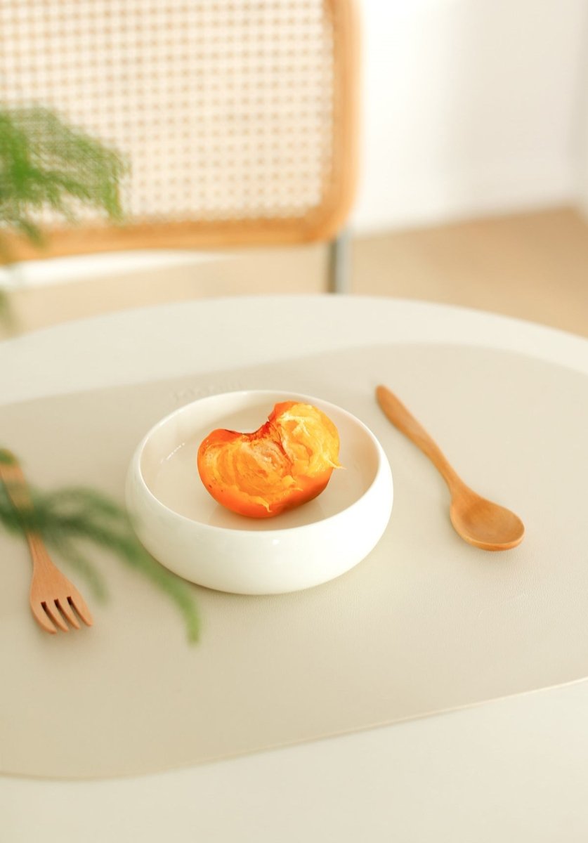 Praktische, wendbare Tischmatte für Haustiere